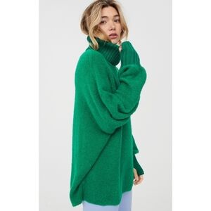 NWT Aerie Chillside Oversized Turtleneck Sweater, XSmall, Color Green Alpine